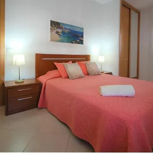 vila-mar-praia-free-wifi-50-m-from-the-beach.hotelaalgarve.com/